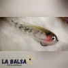 Fibra sintético con pelos largos variables de 8 a 10 cm. Las fibras son más largas que el Sculpin Head. Presentados en tela de 10 x 15 cm aproximadamente, listo para ser usado.